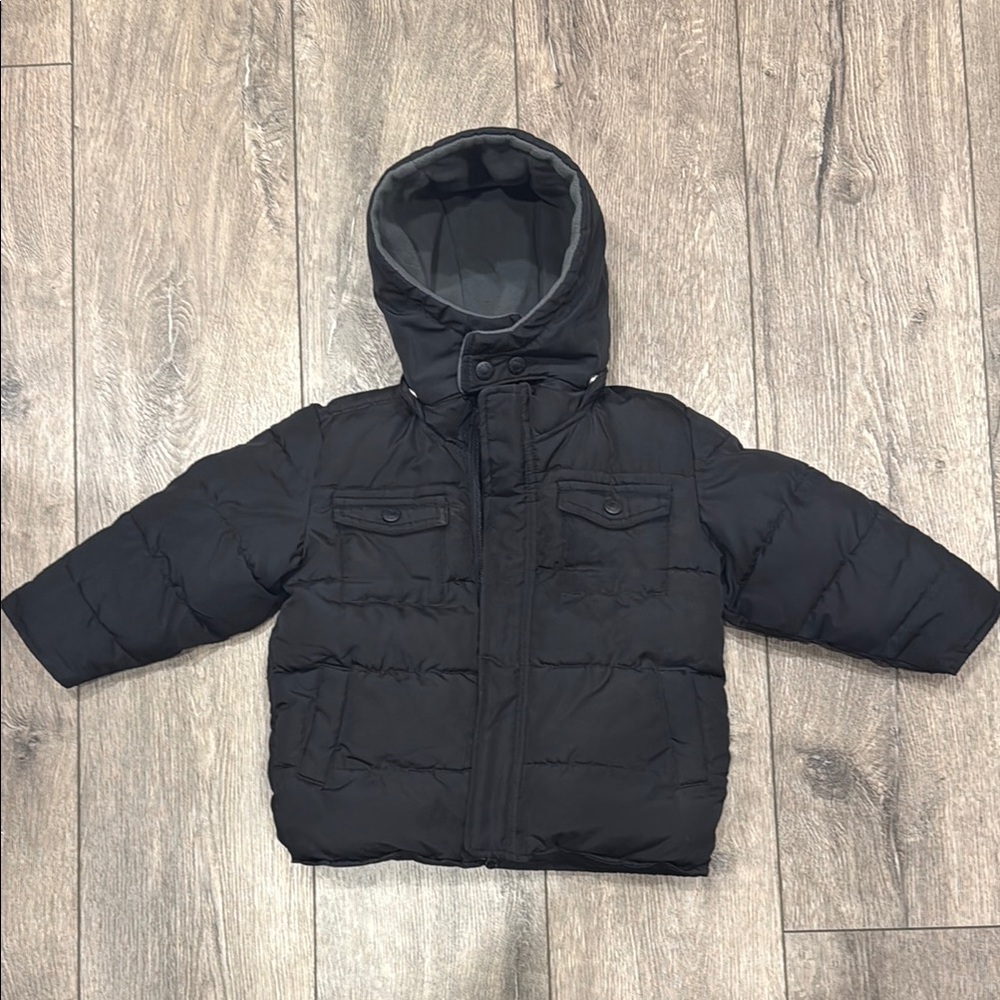 Kids Old Navy Black Puffer Jacket 2T
